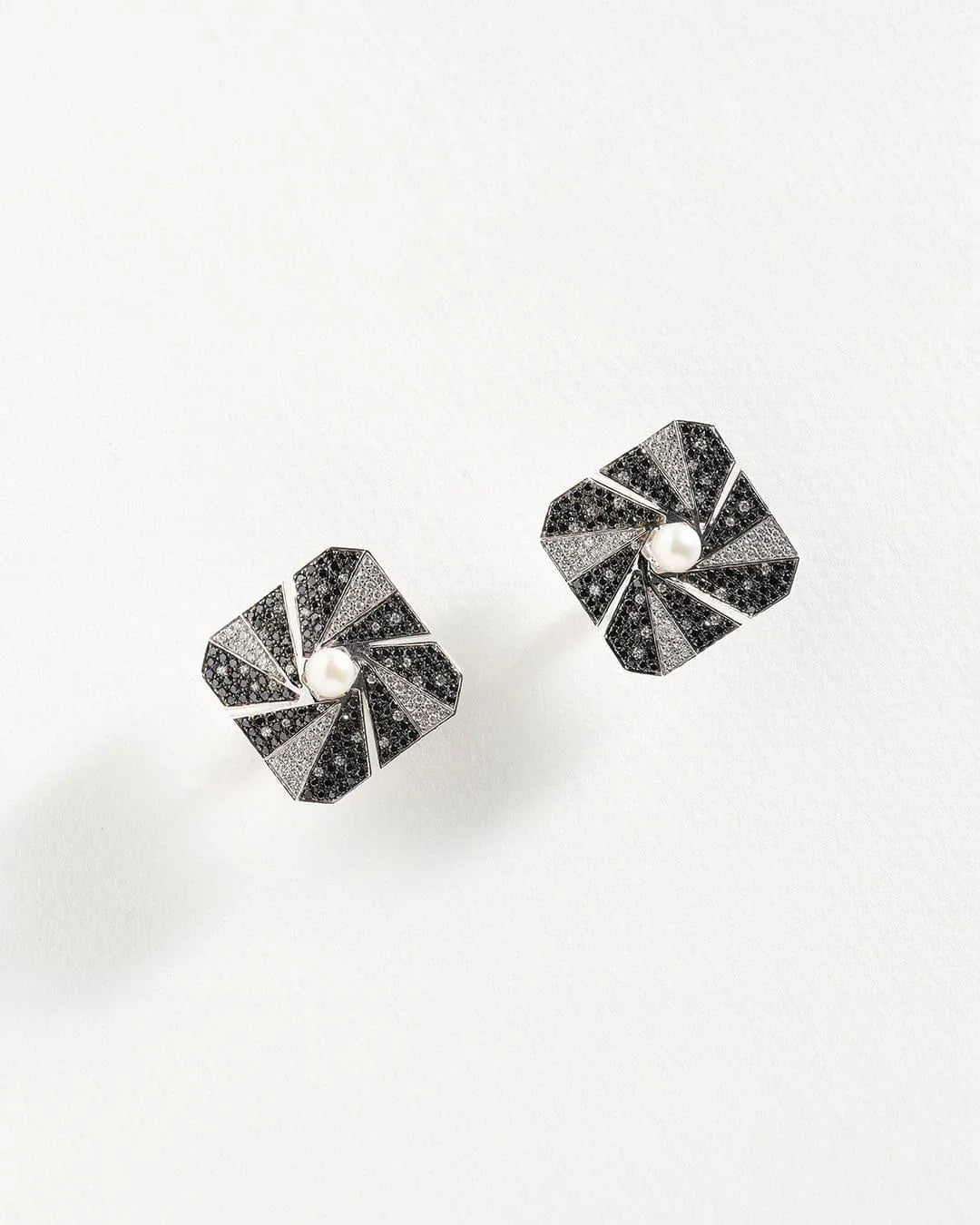 Akshita Rattha Earrings Starburst Earrings